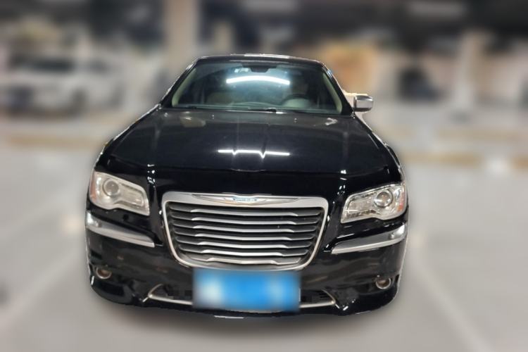 Used Chrysler 300C 2012 3.6L Luxury Edition
