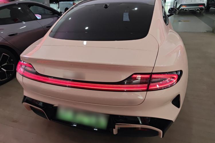 Used Xiaomi Auto SU7 2024 Rear-Drive Long-Range Intelligent Driving Version