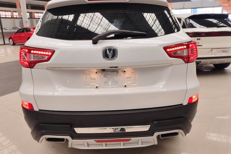 Used CHANGAN CS75 2017 Shangkui Edition 1.5T Automatic Fengxiang Model