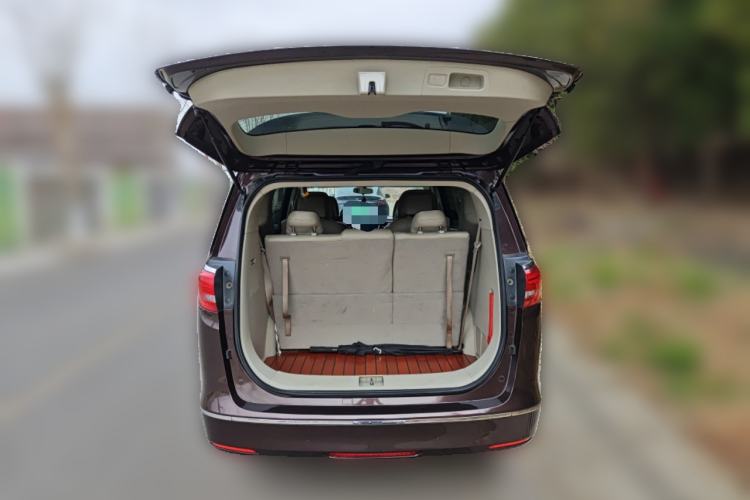 Used Buick GL8 2018 ES 28T Comfort Model China VI Standard Trunk