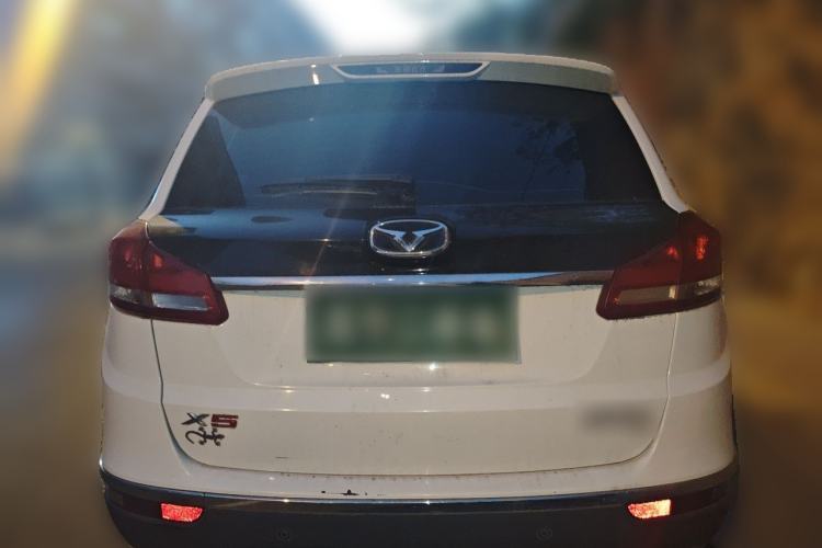 Used Cowin X5 2017 1.5T Manual Luxury Model
