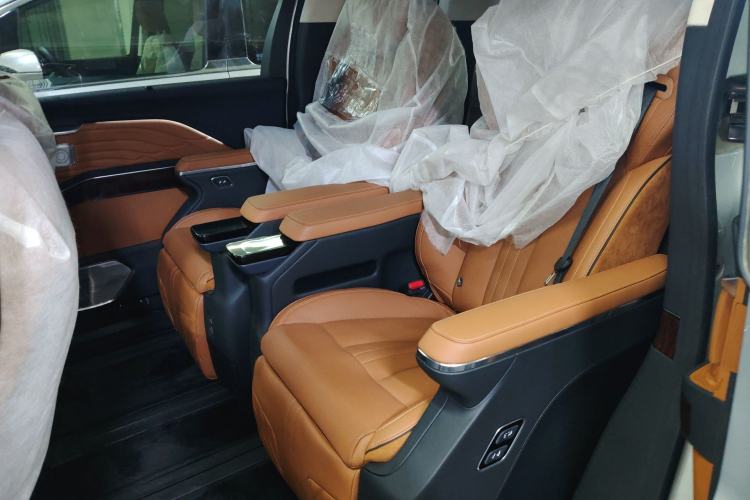 Used Hongqi HQ9 2023 2.0T Smart Connect Flagship Edition
