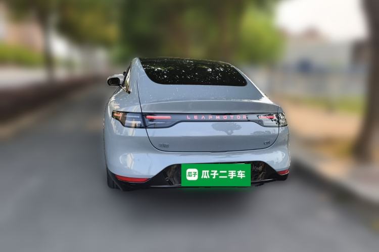 Used Leapmotor C01 2024 Pure Electric 525 Luxury Edition Rear Left 45 Deg