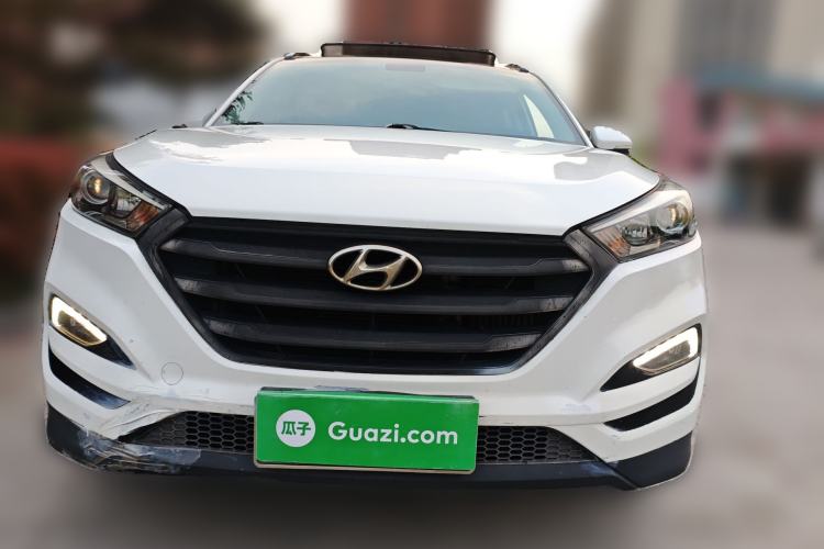 Used Hyundai Tucson 2015 1.6T Dual-Clutch Two-Wheel-Drive Smart Model Front