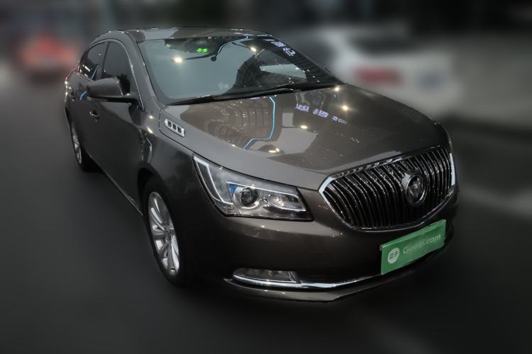 Used Buick LaCrosse 2014 2.0T SIDI Elite Tech Version Front Right 45 Deg