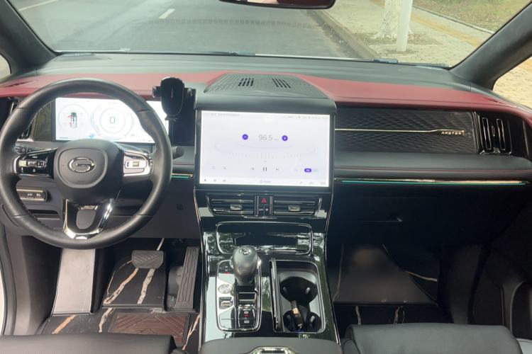 Used GAC Trumpchi M8 2023 Zongshi Series Dual-Motor Supreme Edition
