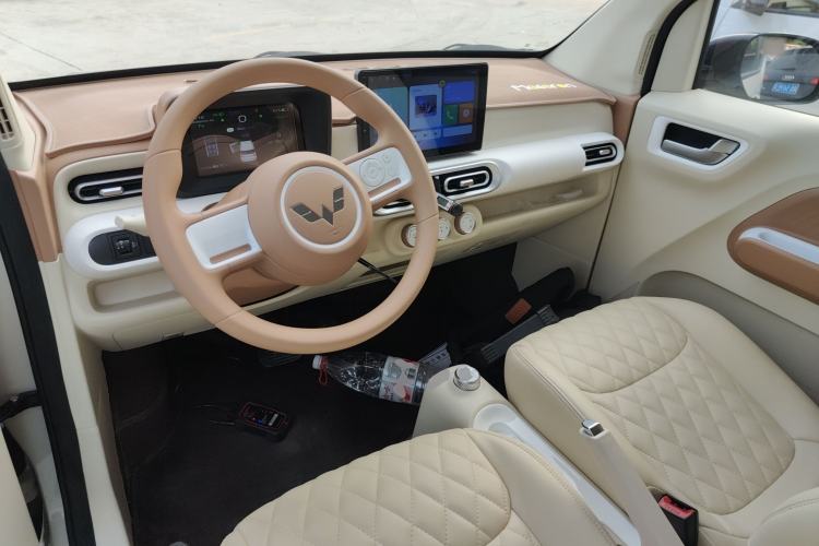 Used Wuling Hongguang MINIEV 2024 3rd Generation 215km Youth Edition