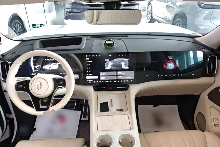 Used Hima AITO M8 2025 Extended-Range Max+ Version 53.4 kWh 5-Seater Edition
