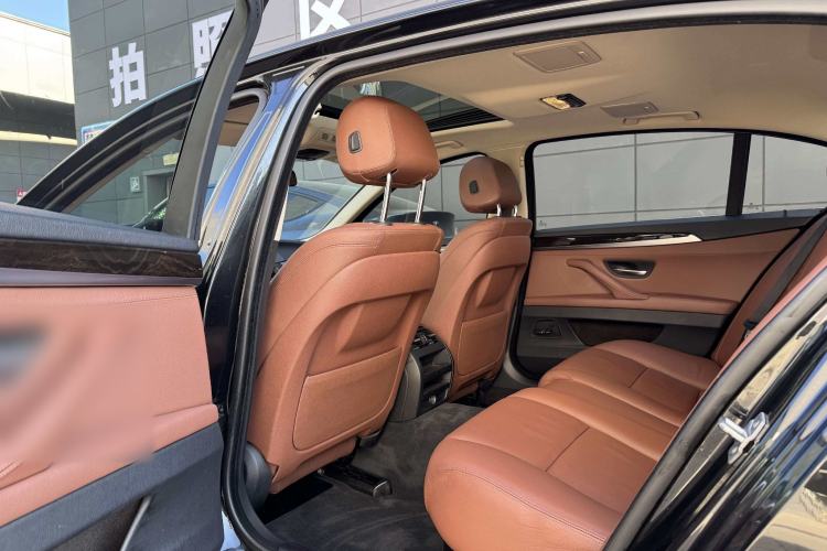 Used BMW 5 Series 2017 525Li Leading Model