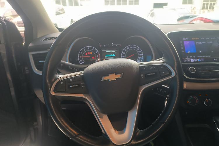 Used Chevrolet Monza 2022 320 Automatic Enjoyment Sunroof Version Steering Wheel