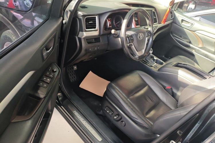 Used Toyota Highlander 2021 2.0T Four-Wheel Drive Luxury Edition 7 Seats
