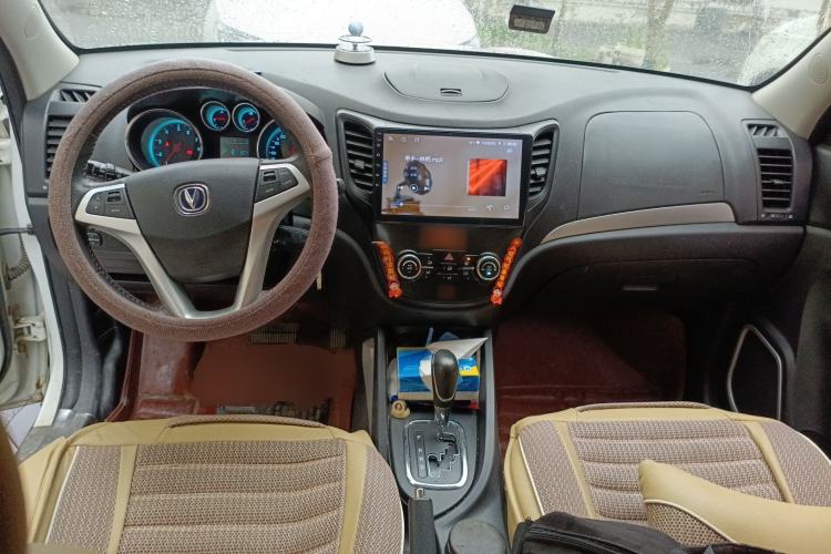Used CHANGAN CS35 2015 1.6L Automatic Luxury Model China V Standard
