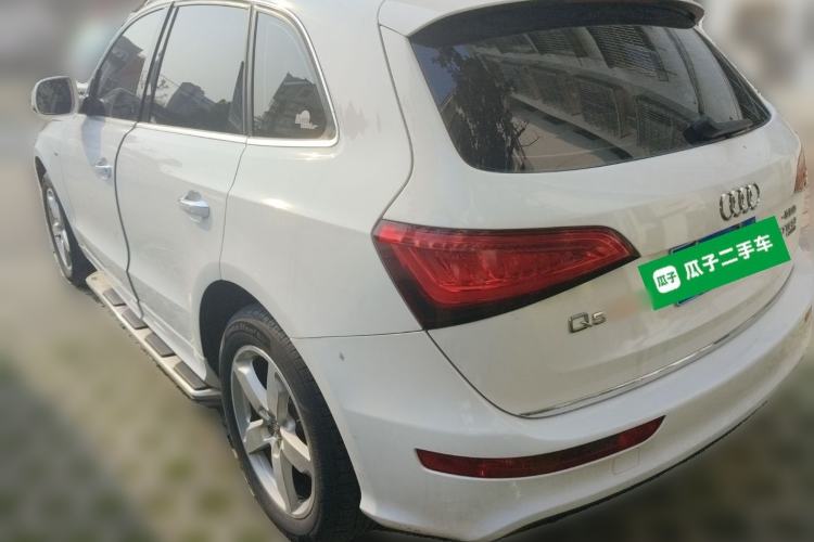 Used Audi Q5 2017 Plus 40 TFSI Ambition Model Rear Left 45 Deg