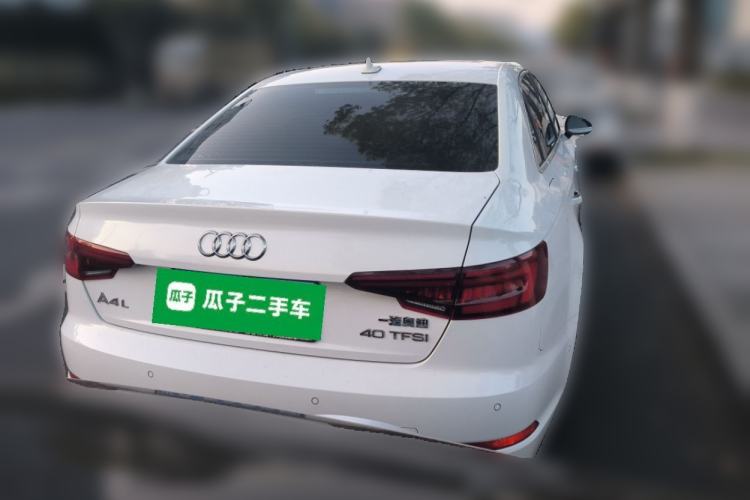 Used Audi A4L 2019 40 TFSI Fashion Version China V
