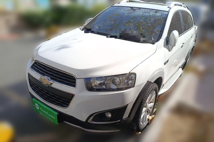 Used Chevrolet Captiva 2015 2.4L 4x4 Flagship Edition 7-Seater