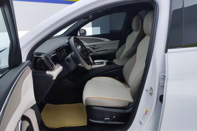 Used BYD Song Pro New Energy 2024 HONOR Edition DM-i 71KM Navigation Model