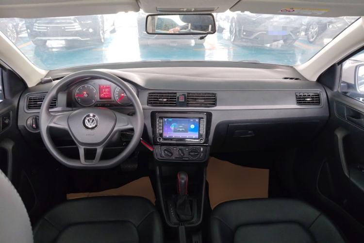 Used Volkswagen Santana 2021 1.5L Automatic Fashion Edition Center Console