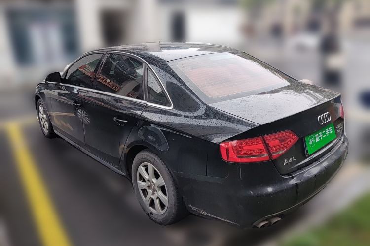 Used Audi A4L 2011 2.0 TFSI Comfort Model

