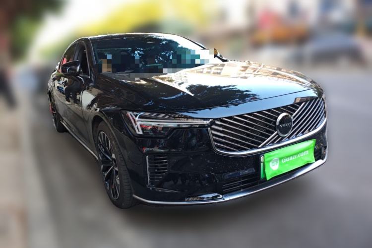 Used Volvo S90 New Energy 2026 Plug-in Hybrid Four-Wheel Drive Long-Range Zhiyi Luxury Edition
