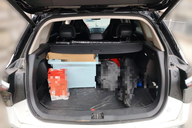 Used Hongqi HS3 PHEV 2024 PHEV 115km Jingwei Edition Trunk