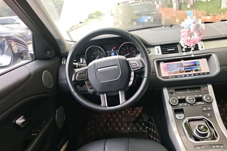 Used Land Rover Range Rover Evoque 2018 240 PS SE Smart Brilliance Edition
