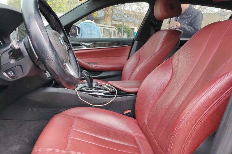 Used BMW 5 Series 2018 530Li Leading Model M Sport Package