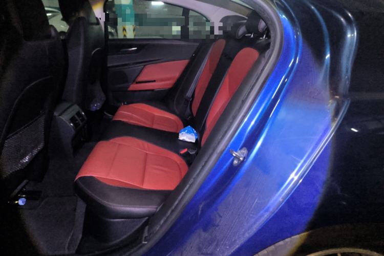 Used Jaguar XE 2017 2.0T 240 PS R-Sport