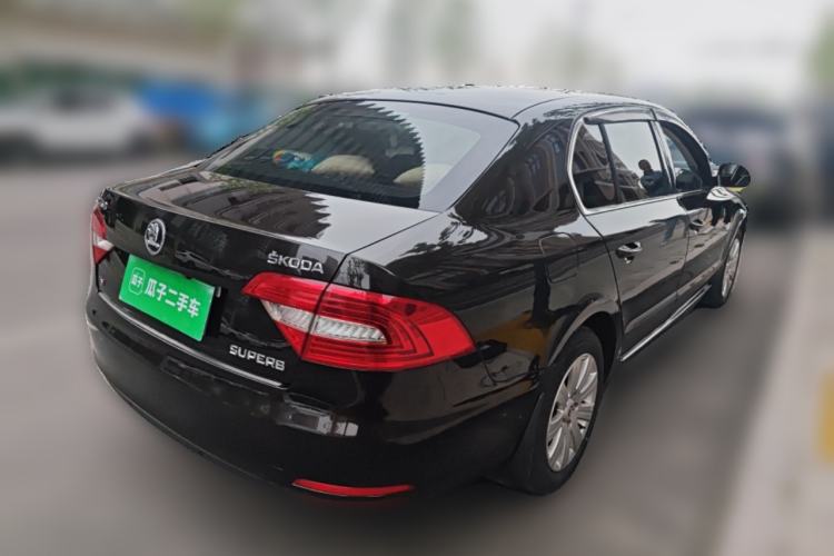 Used Skoda Superb 2013 1.4TSI DSG Sport Edition Rear Right 45 Deg