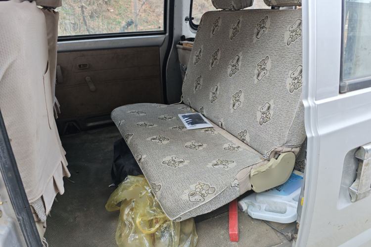 Used BAIC Weiwang 306 2011 1.3L luxury version 8 seats
