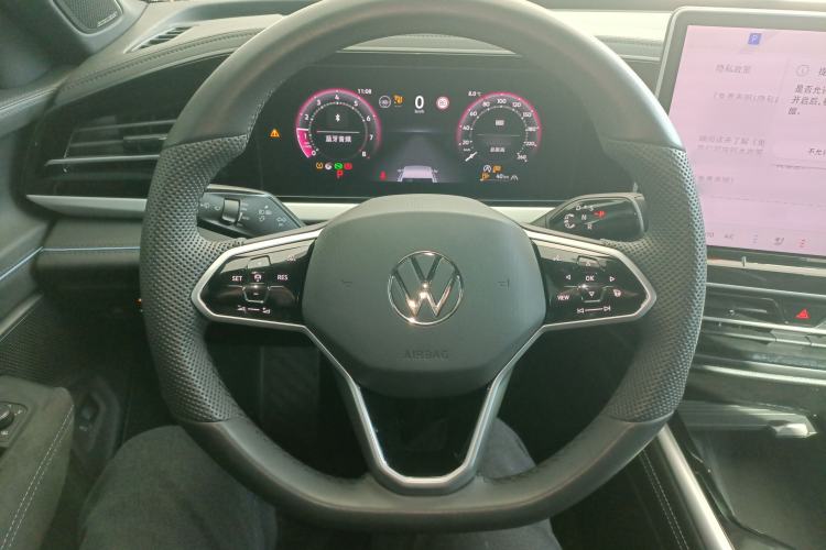 Used Volkswagen Passat 2025 Pro 380TSI Starry Dragon Luxury Edition