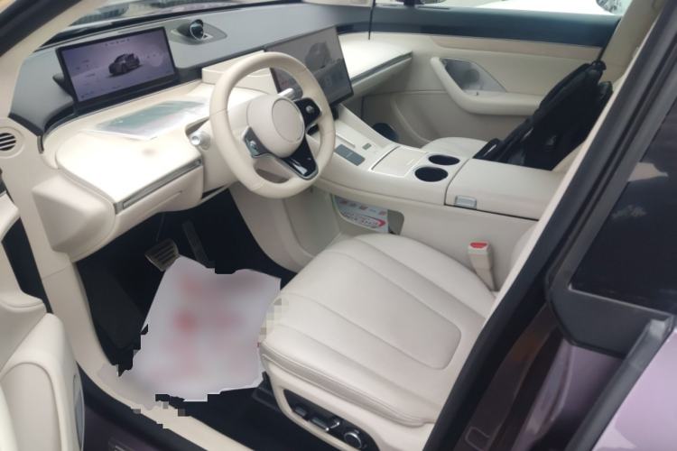 Used Hima Luxeed R7 2025 Extended-Range 331km Ultra
