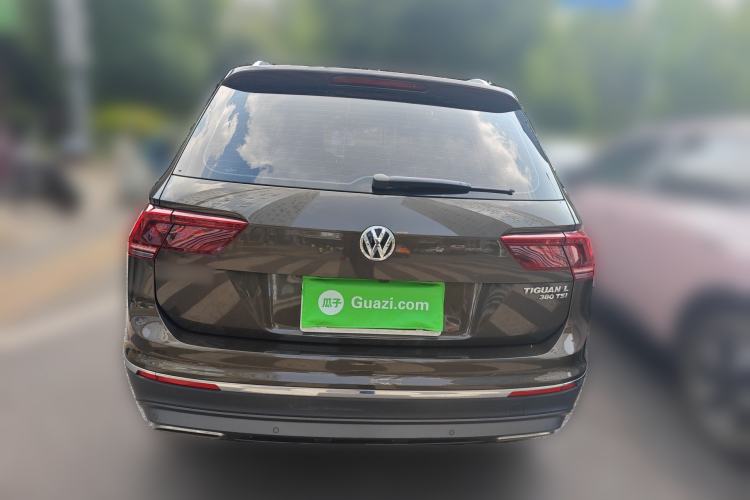 Used Volkswagen Tiguan L 2018 380TSI Automatic All-Wheel Drive Luxury Edition
