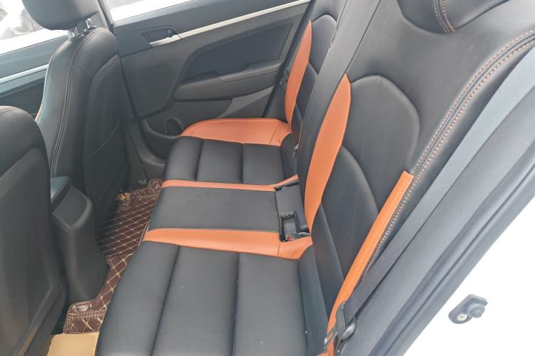 Used Hyundai Elantra (6th Generation / Lingdong) 2016 1.6L Automatic ZhiXuan – Elite Version
