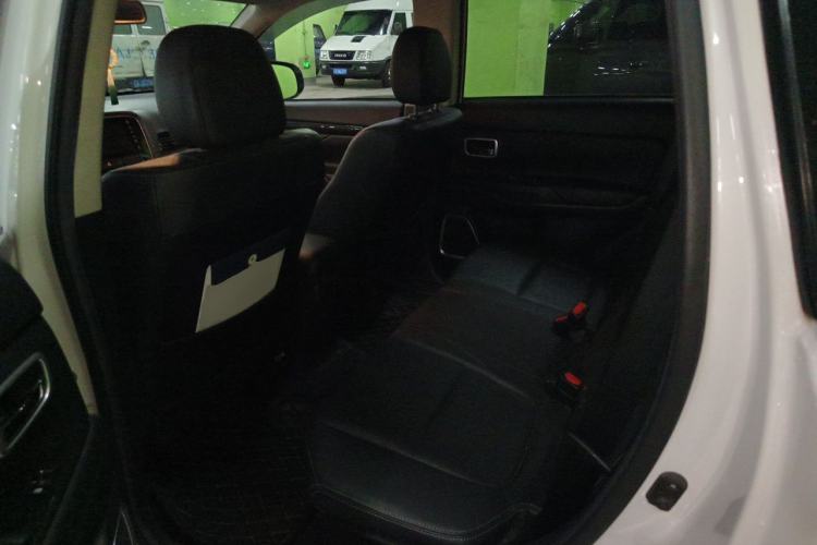 Used Mitsubishi Outlander 2018 2.0L Two-Wheel Drive Glory Edition 5 Seats