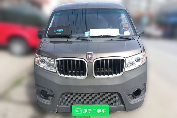 Used Jinbei Hiace X30 2020 1.5L Van Super-Enjoyment Model China VI Standard SWC15M Front