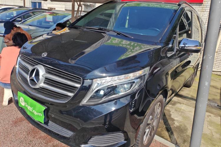 Used Mercedes-Benz V-Class 2018 V 260 Avantgarde Edition China VI