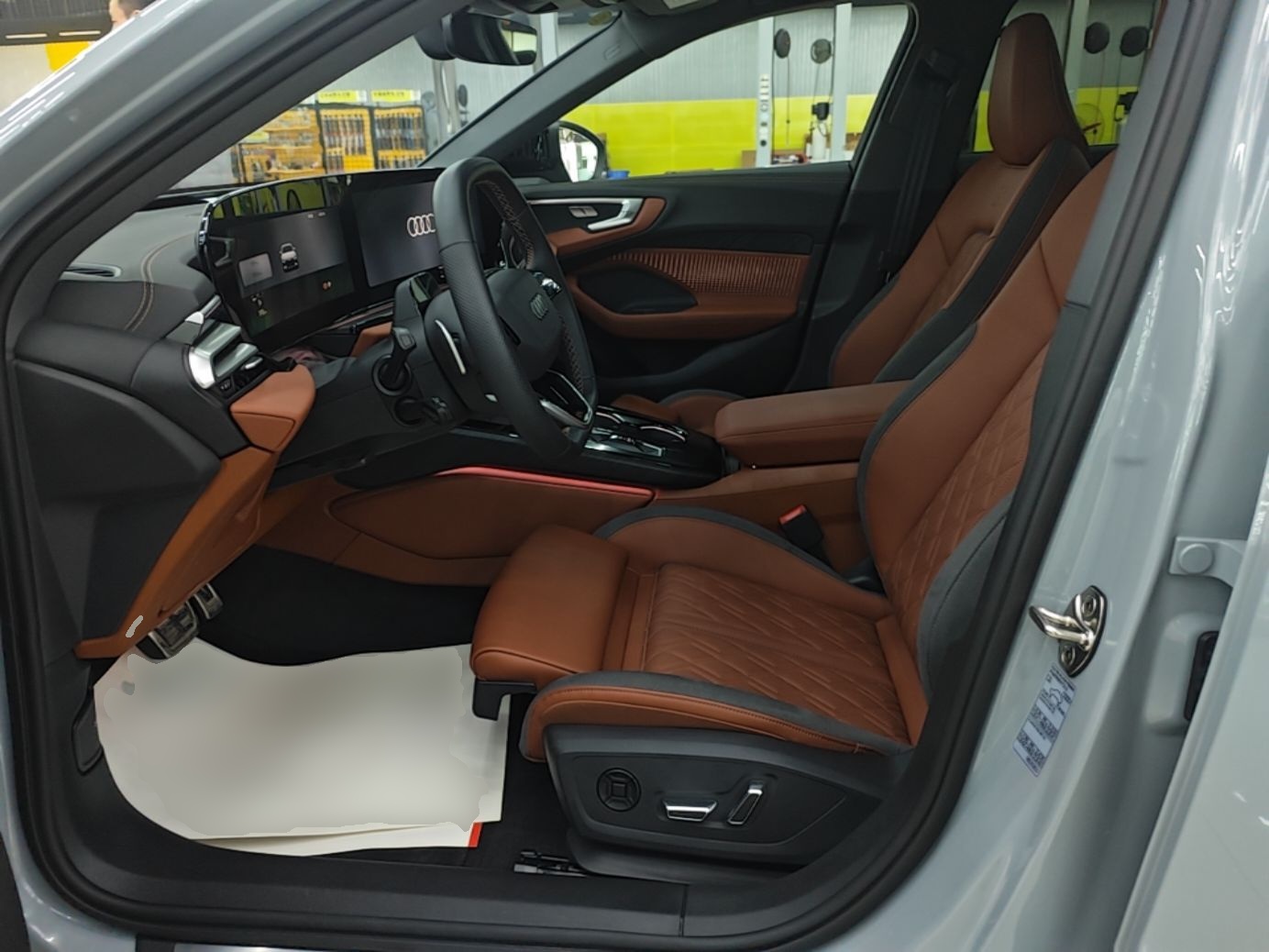 Vordere Reihe im Auto