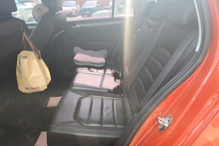 Used Volkswagen Golf Sportsvan 2016 230TSI Automatic Luxury Version Left Rear Seat