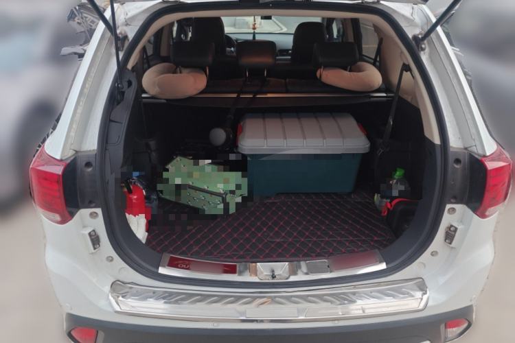 Used Mitsubishi Outlander 2018 2.4L 4x4 Prestige Edition 7 Seats Trunk