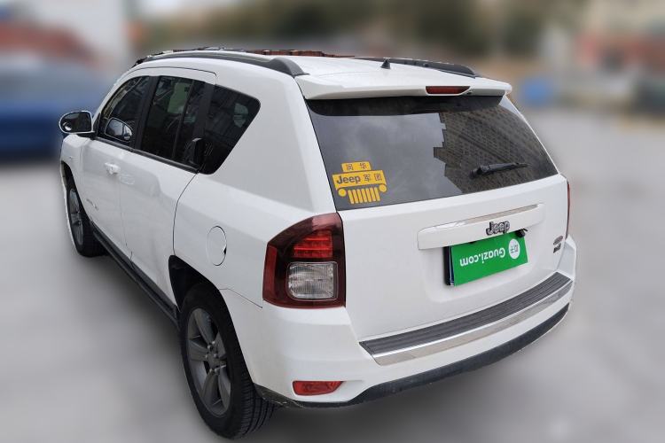 Used Jeep Compass 2014 2.4L four-wheel drive sport version
