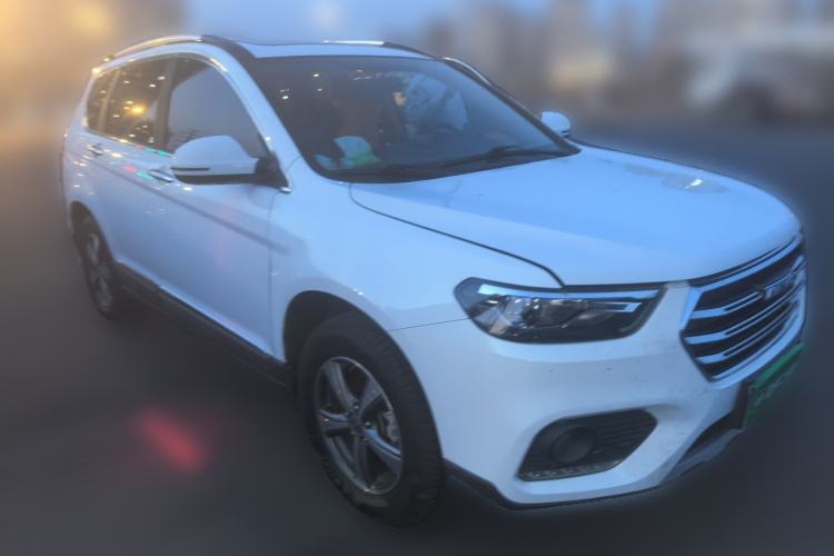 Used Haval H6 2017 Blue Label Sport Edition 1.5T Manual Two-Wheel Drive Elite Model Front Right 45 Deg