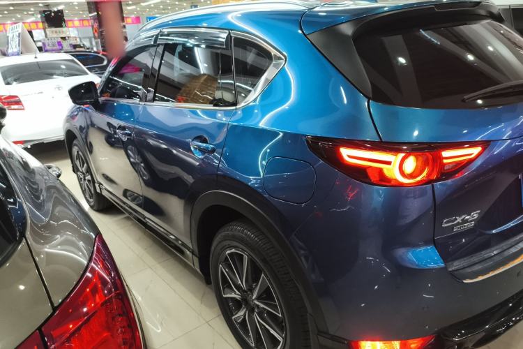Used Mazda CX-5 2021 2.5L Automatic 4x4 ZhiZun Edition
