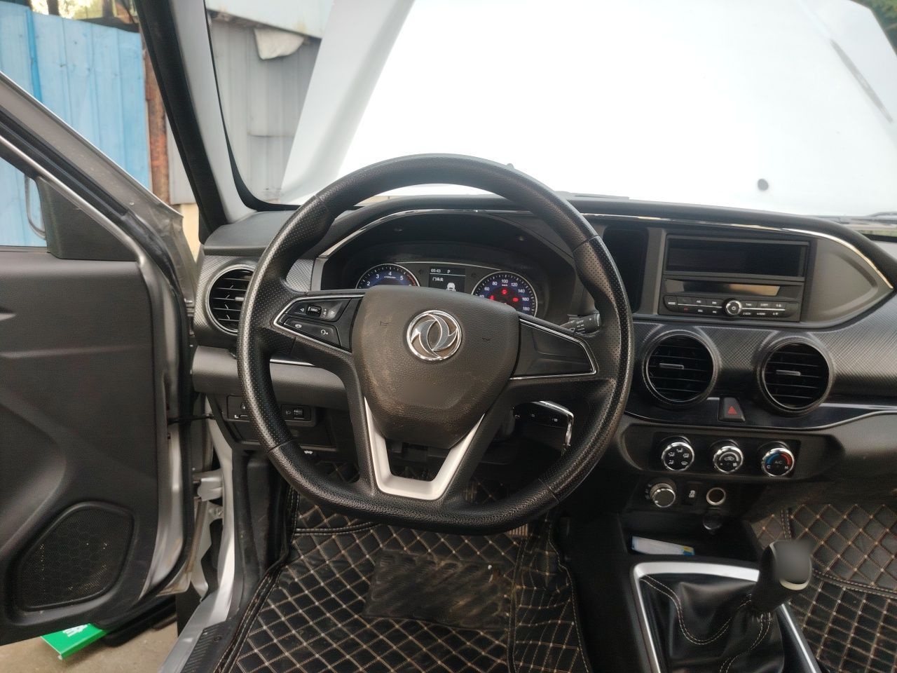 Dongfeng Ruichi 2025 Model 2.4L Gasoline 4x4 Entrepreneurship Edition—Extended Cargo Bed — снимка 10