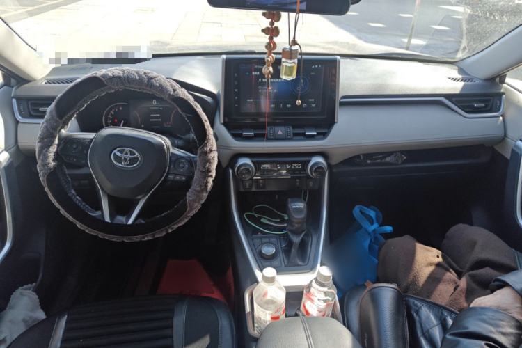 Used Toyota RAV4 2020 2.0L CVT Four-Wheel Drive Prestige Edition