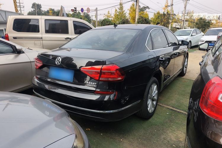 Used Volkswagen Passat 2017 280TSI DSG Luxury Edition