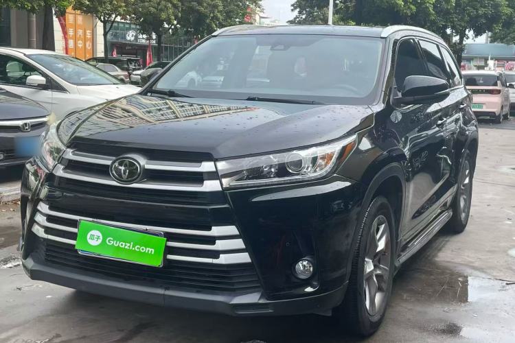 Used Toyota Highlander 2018 2.0T Two-Wheel-Drive Luxury Edition 7 Seats Emission Standard China V