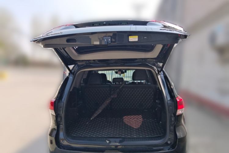 Used Toyota Highlander 2018 2.0T Four-Wheel Drive Luxury Version 7 Seats China VI Standard