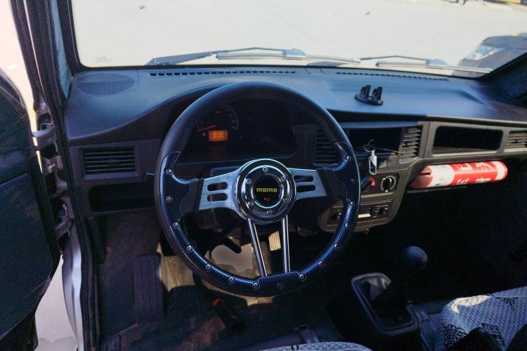 Used Wuling Zhiguang 2023 1.5L Utility Version with Enclosed Windows 2 Seats
