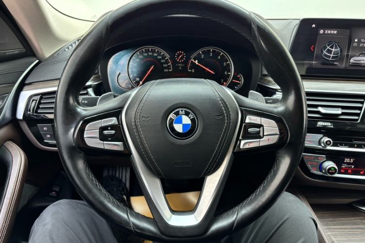 Used BMW 5 Series 2018 Facelifted 530Li Luxury Edition Premium Package