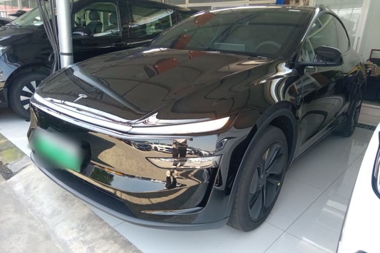 Used Tesla Model Y 2026 Rear-Drive Model